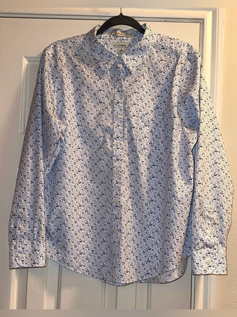 L.L. Bean Woman’s NWOT Floral White Button-Down Long Sleeve Shirt
